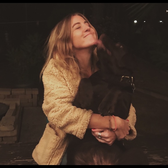 Meet your Posher, Rachel - Picture 1 of 1